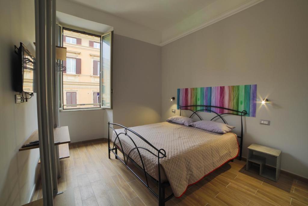 P88 Guesthouse Рим Екстер'єр фото